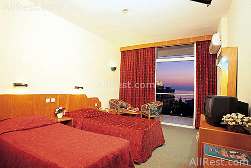 Club Lonicera Hotel 10